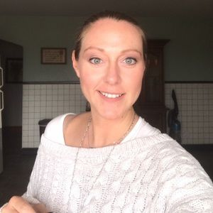 Meet your Posher, Jackie
